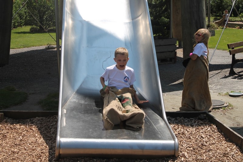 Village Camps International Summer Camp Leysin, Switzerland 2026-08-15 https://www.villagecamps.com/journals_admin/images/695-10-yellowgreenies (53).jpg